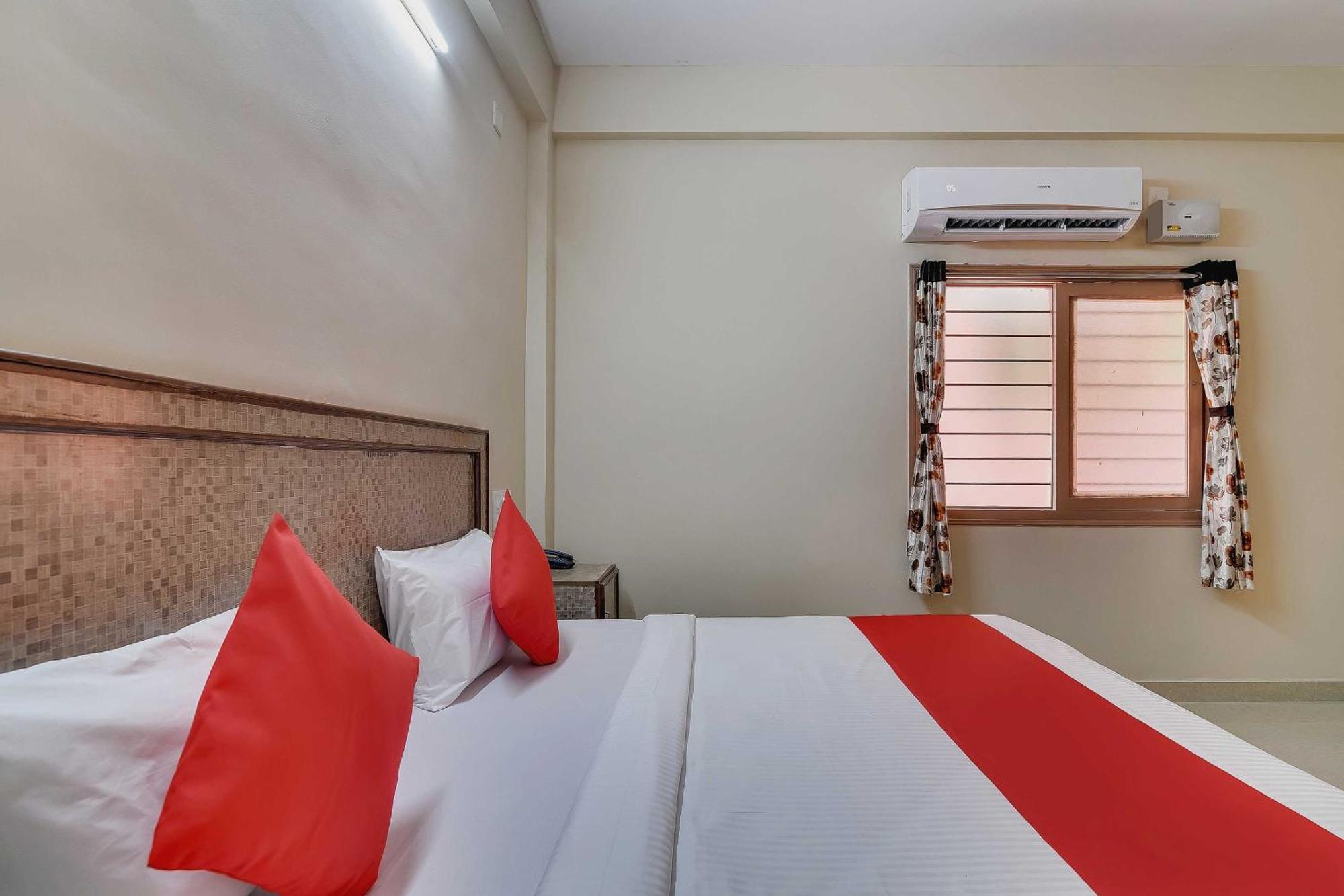 Hotel O Tnr Residency Tirupati Exteriör bild