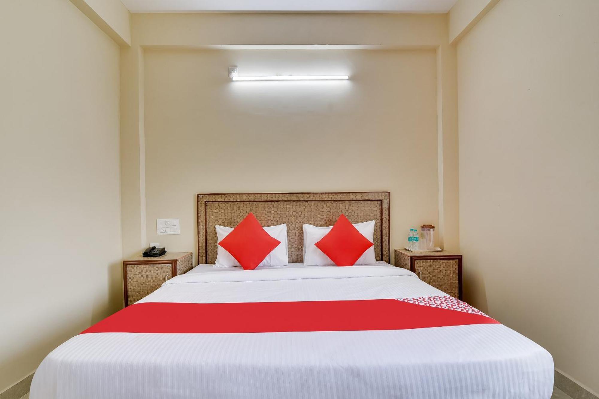 Hotel O Tnr Residency Tirupati Exteriör bild